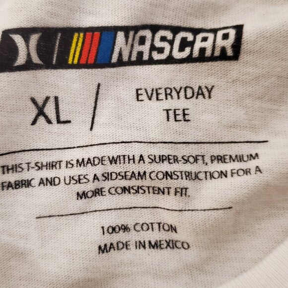 Mens NASCAR Hurley Tee Shirt Size XL 100% Cotton - Picture 3 of 3